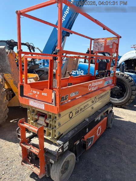 2023 JLG ES2632