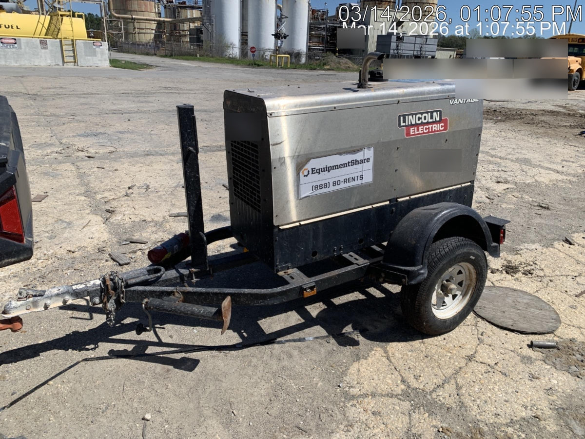 2019 Lincoln Electric Vantage 322 Lincoln Vantage 322 Welder w/Trailer, Light Kit, Cable Rack