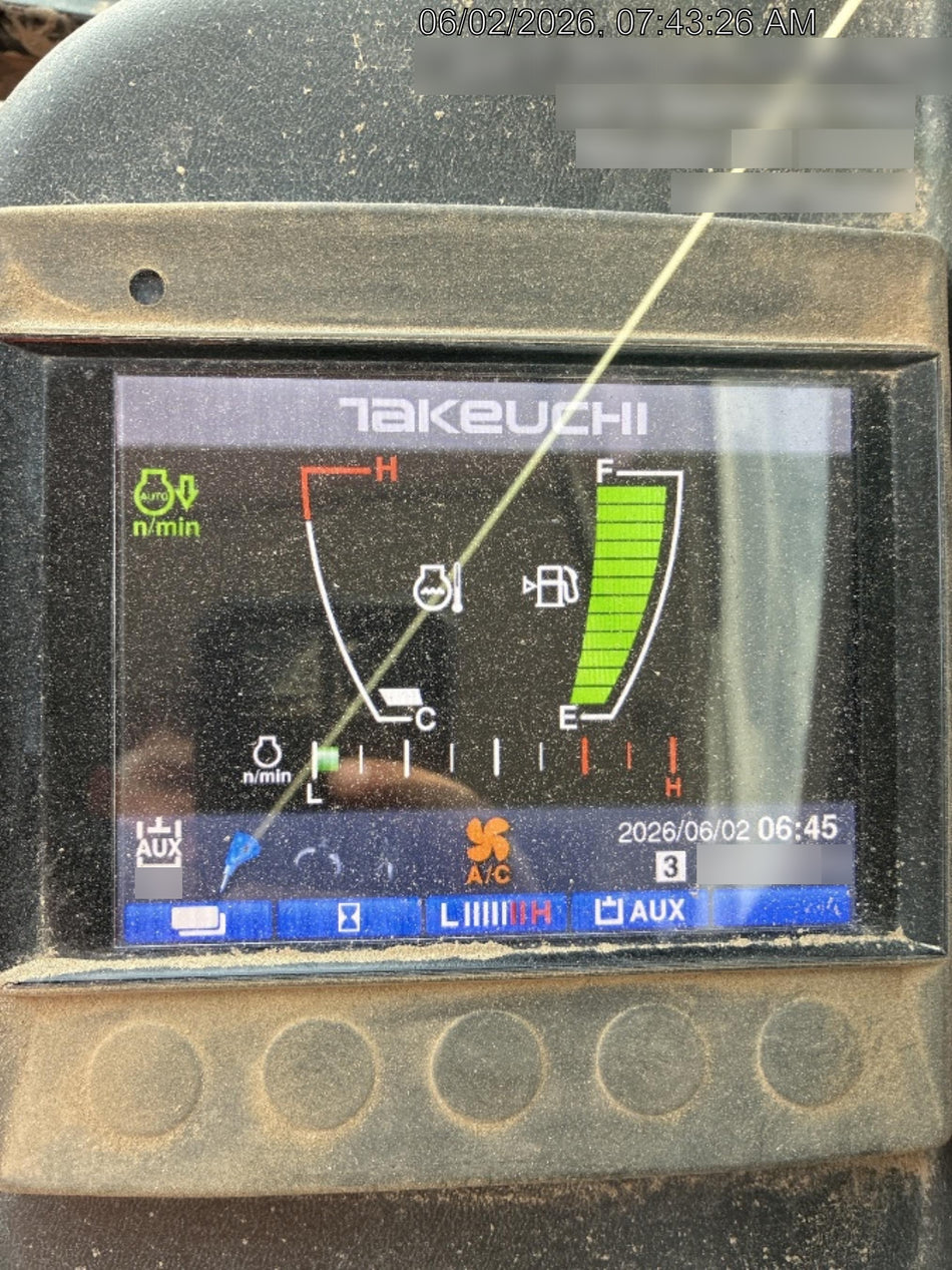 2022 TAKEUCHI TB250-2CR