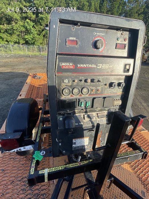 2019 Lincoln Electric Vantage 322 Ready-Pak 3, Two Wheel Trailer, Fender and Light Kit, Cable Rack