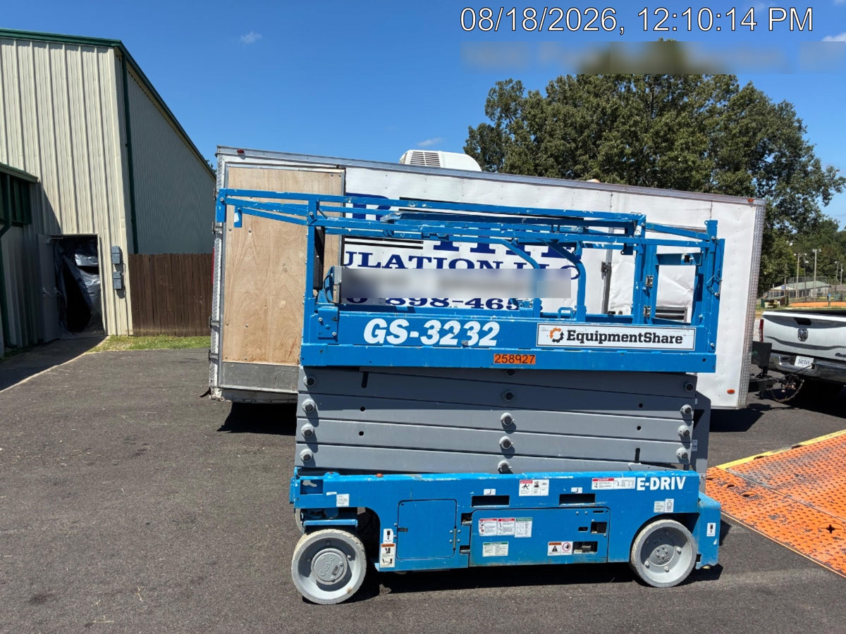 2022 GENIE GS-3232