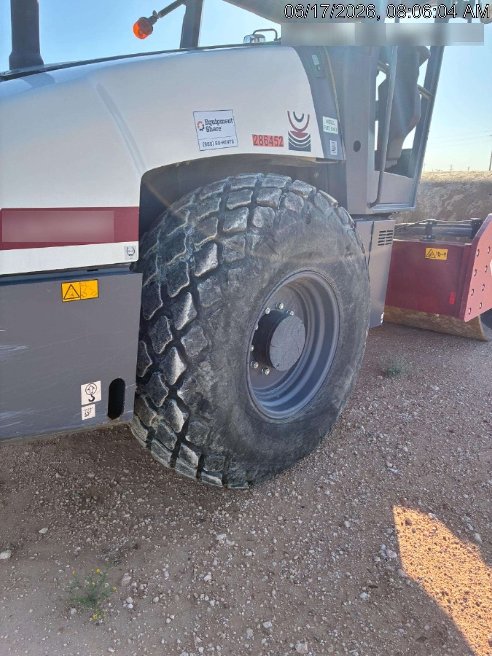 2023 DYNAPAC CA2500D