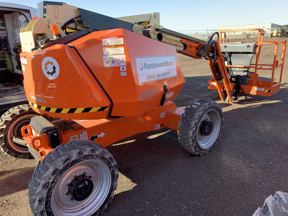 2022 JLG 340AJ