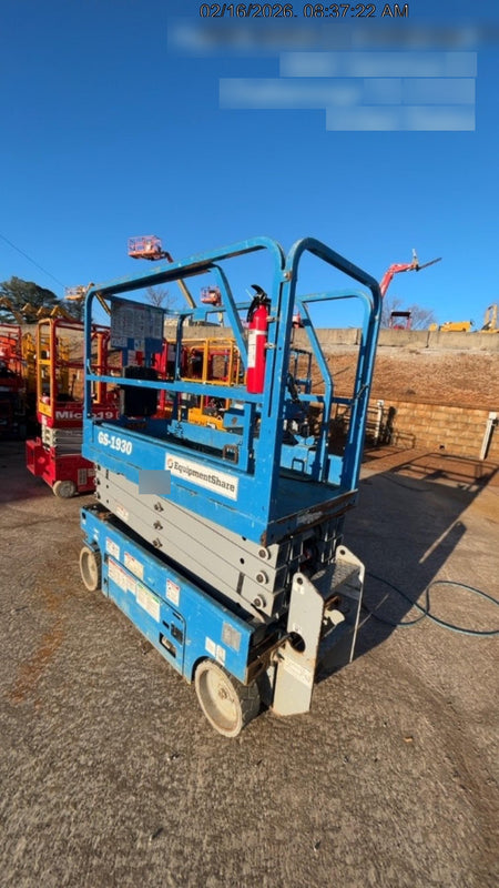 2019 Genie GS-1930 Fixed Rails with Chain Entry