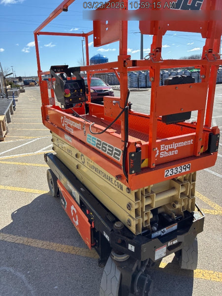 2022 JLG ES2632
