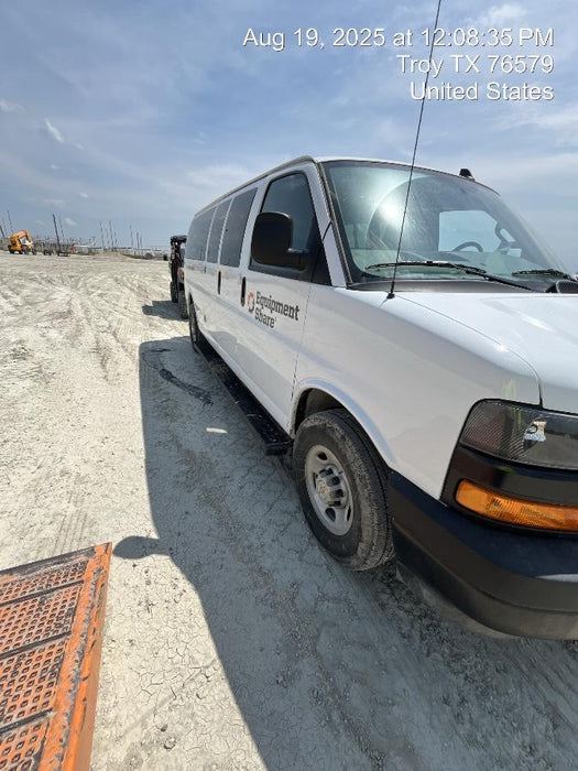 2024 CHEVROLET Express Van - Rental