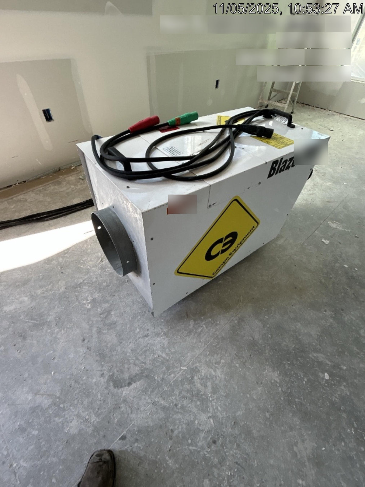 2021 CAMPO EB30E