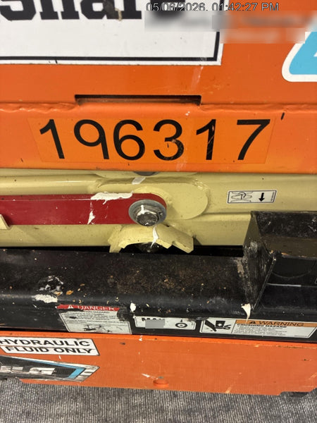 2021 JLG ES1330L
