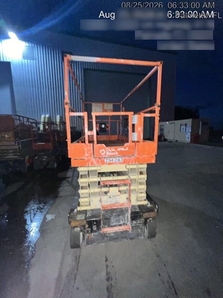 2022 JLG ES3246