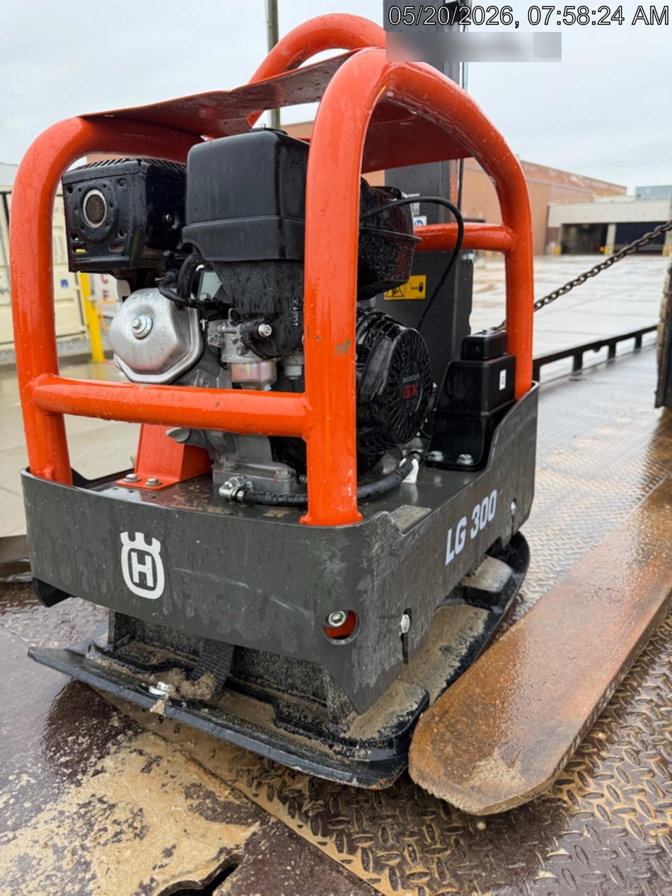 2025 HUSQVARNA LG300