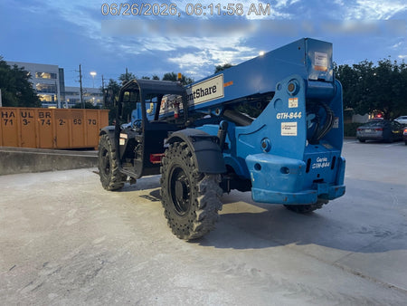 2021 GENIE GTH-844