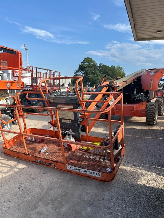 2019 JLG 600AJ
