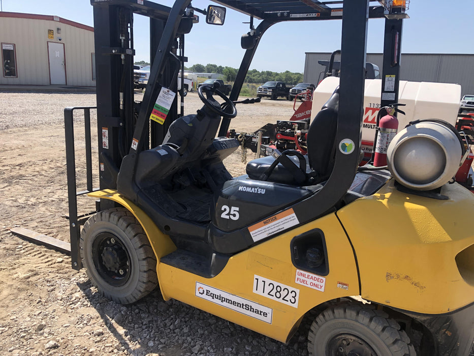 2020 KOMATSU FG25T-16