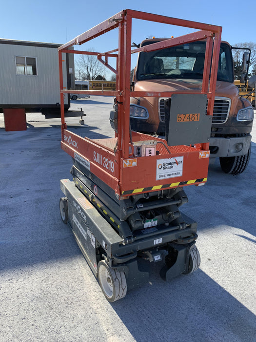 2018 Skyjack SJIII-3219 Standard Rental Specs