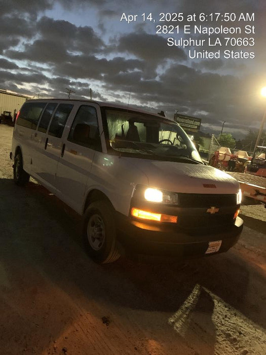 2025 CHEVROLET Express Van - Rental