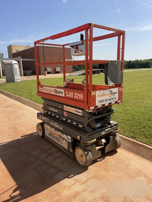 2018 SKYJACK SJIII-3219