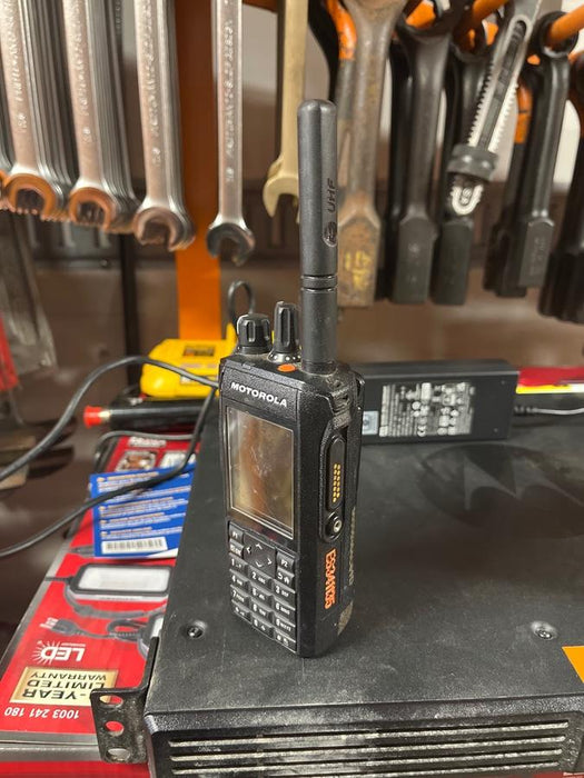 2023 MOTOROLA R7 DISPLAY