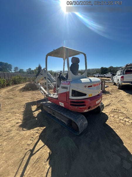 2021 TAKEUCHI TB250-2