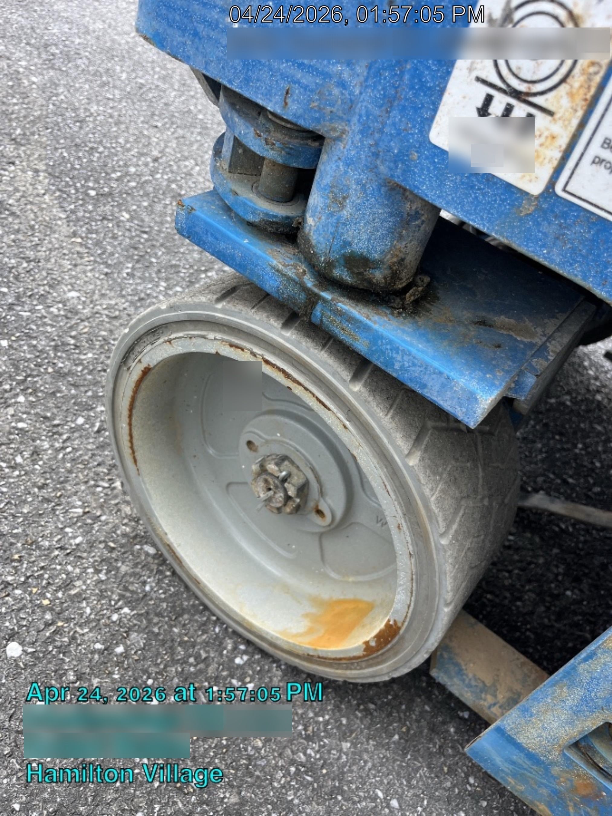 2020 Genie GS-1930 Solid Non Marking Tires, Beacon, Folding rails with half height swing gate