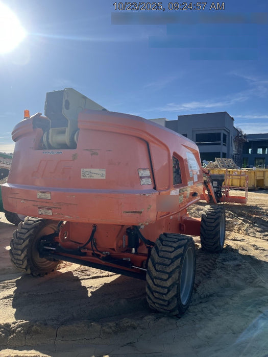2019 JLG 660SJ