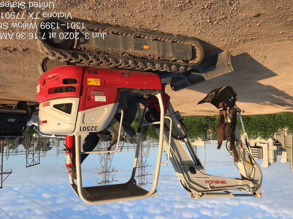 2019 TAKEUCHI TB260