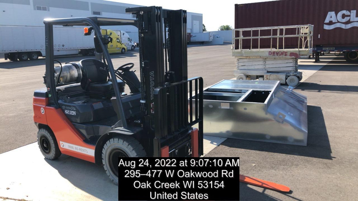 2022 TOYOTA 50-8FGU25