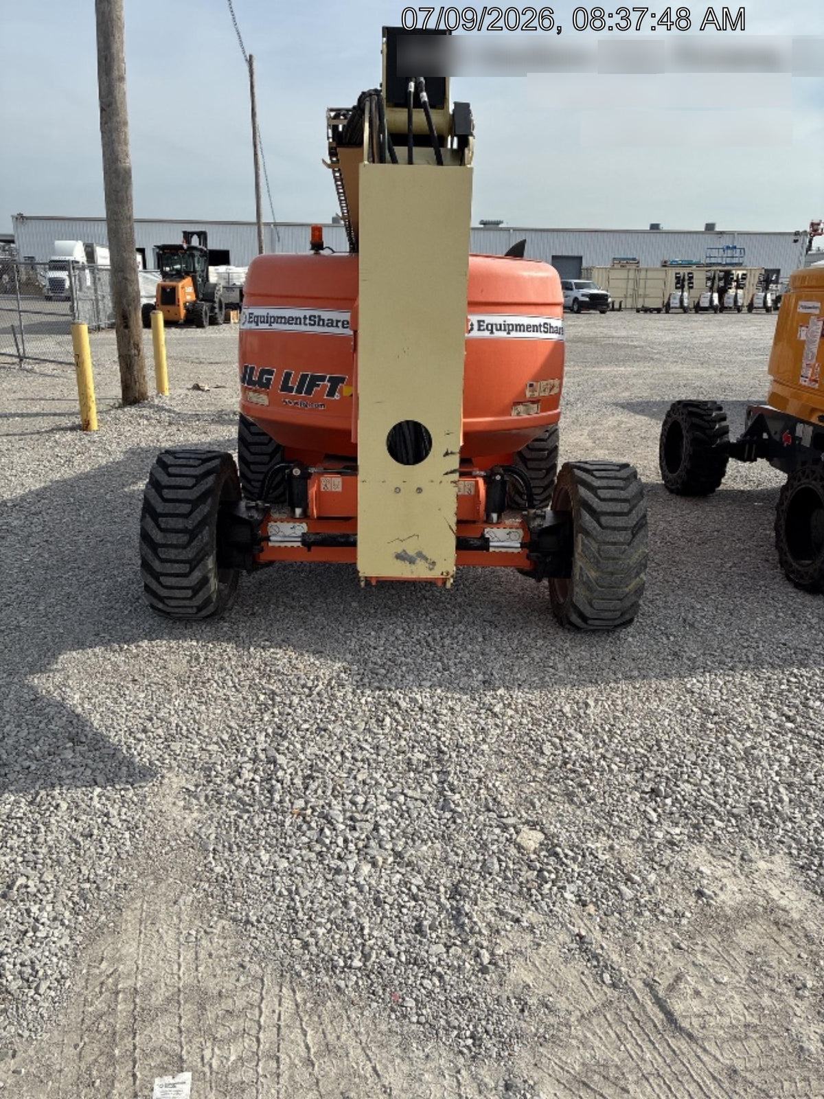 2021 JLG 600AJ