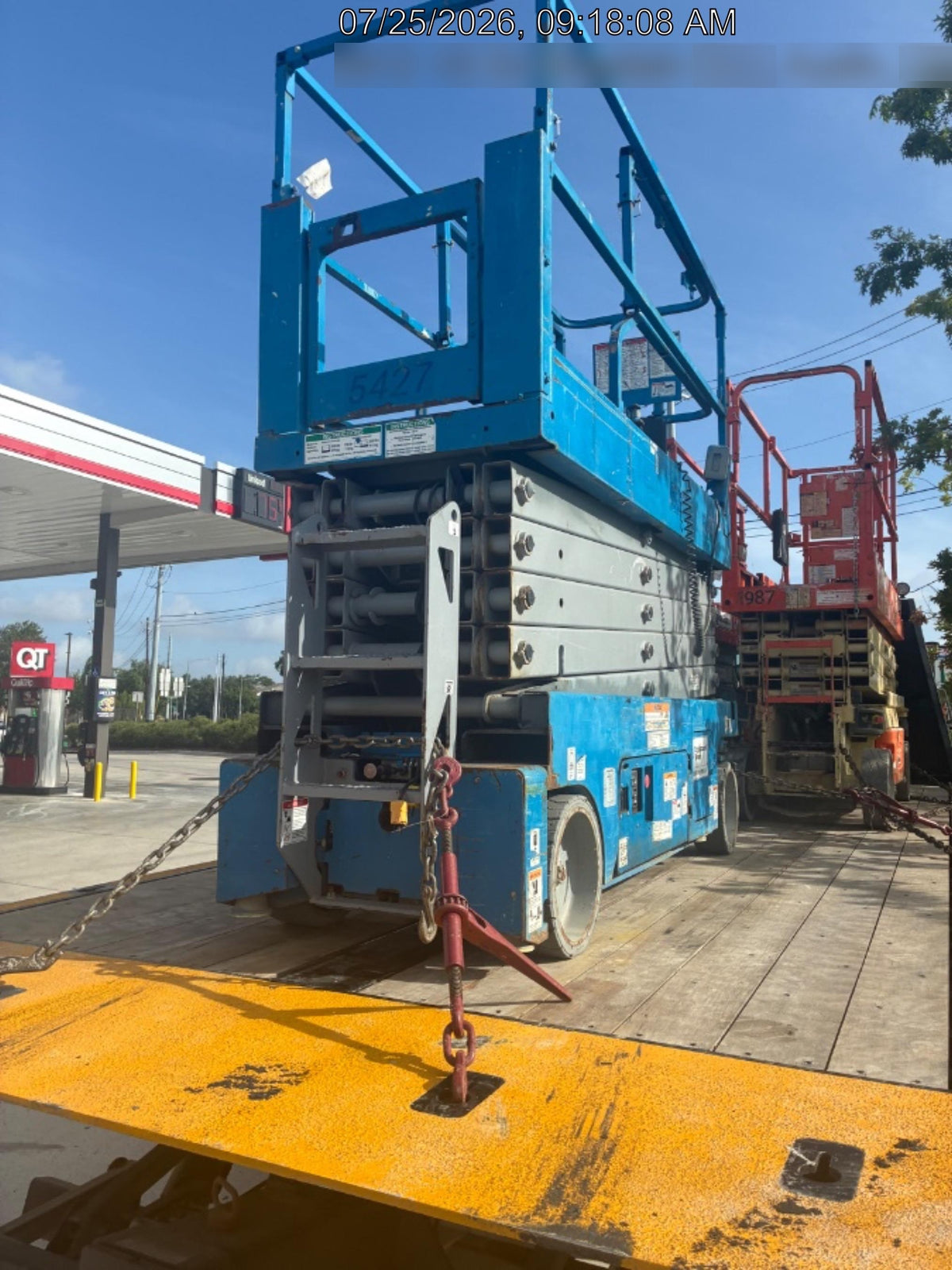 2017 Genie GS-3232 Genie GS3232 Narrow 32' Scissor Lift