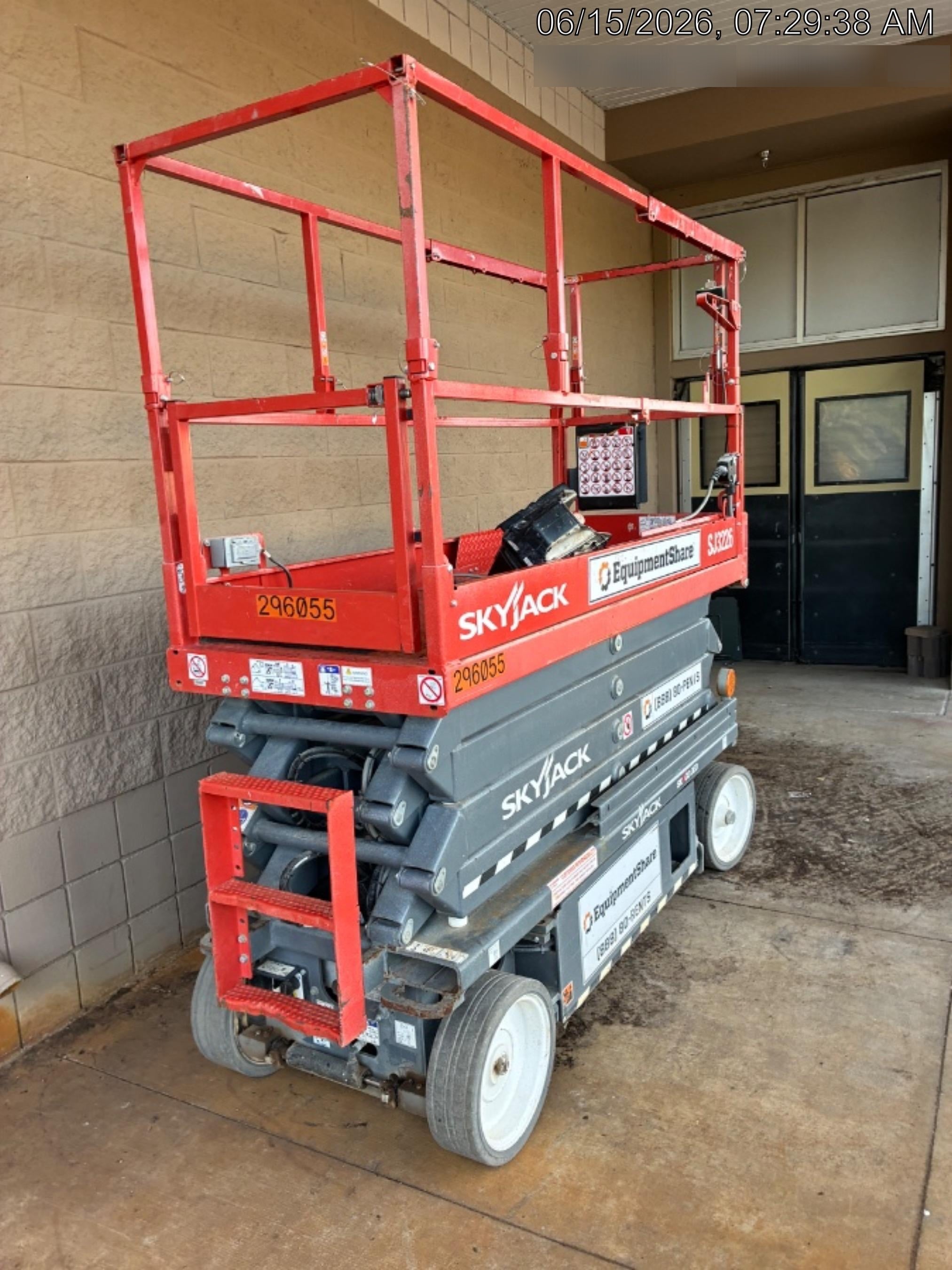 2023 SKYJACK SJ3226