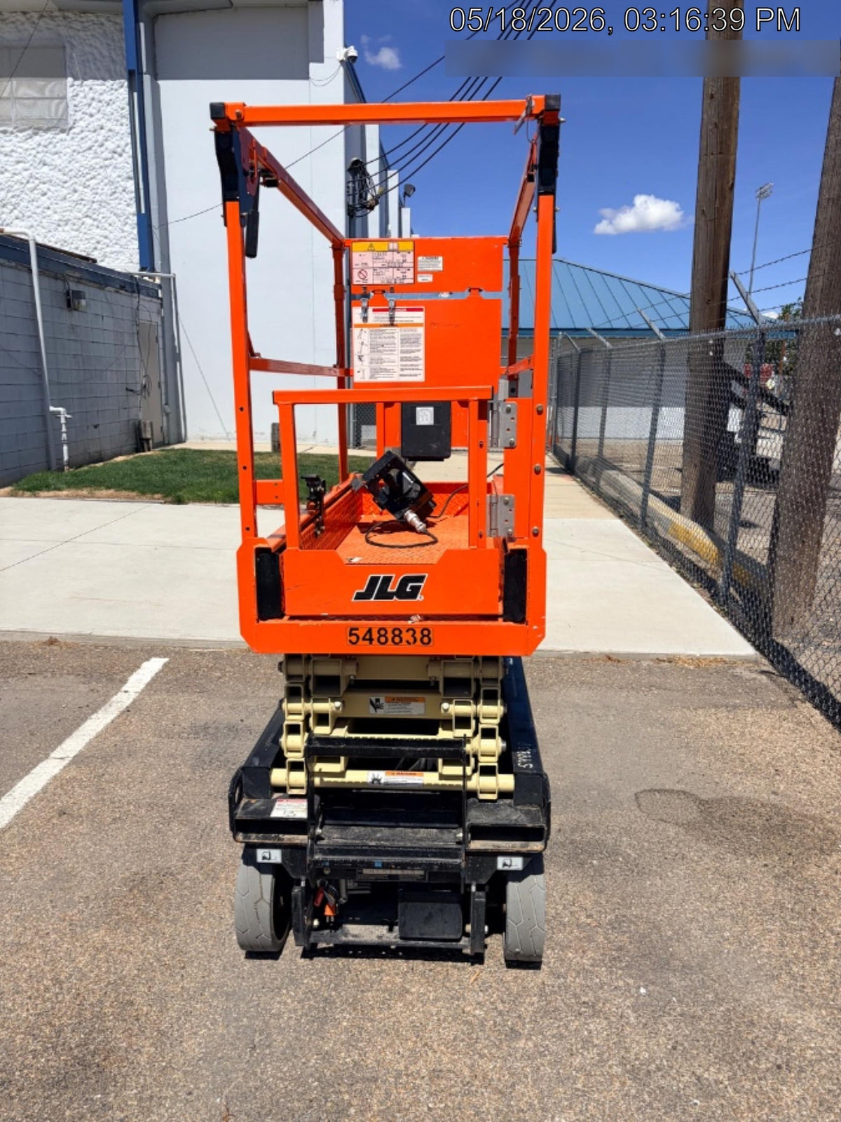 2025 JLG ES1932