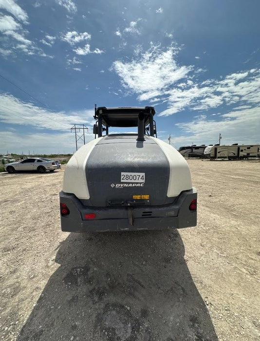 2023 DYNAPAC CA2500D