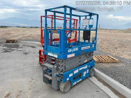 2020 Genie GS-1930 Solid Non Marking Tires, Beacon, Folding rails with half height swing gate