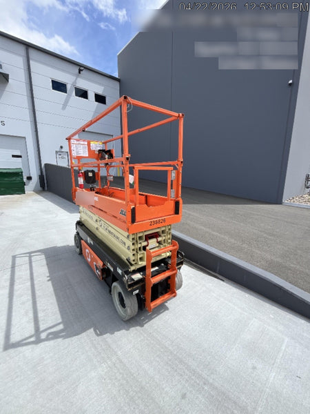 2022 JLG ES2632