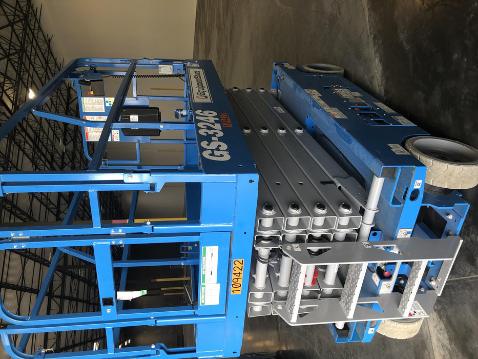 2020 Genie GS-3246 Standard, Folding full height swing gate