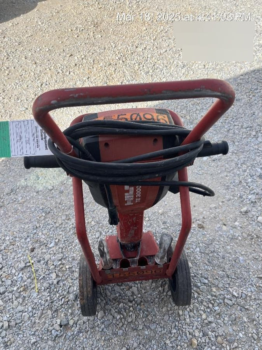 2021 HILTI TE 3000-AVR