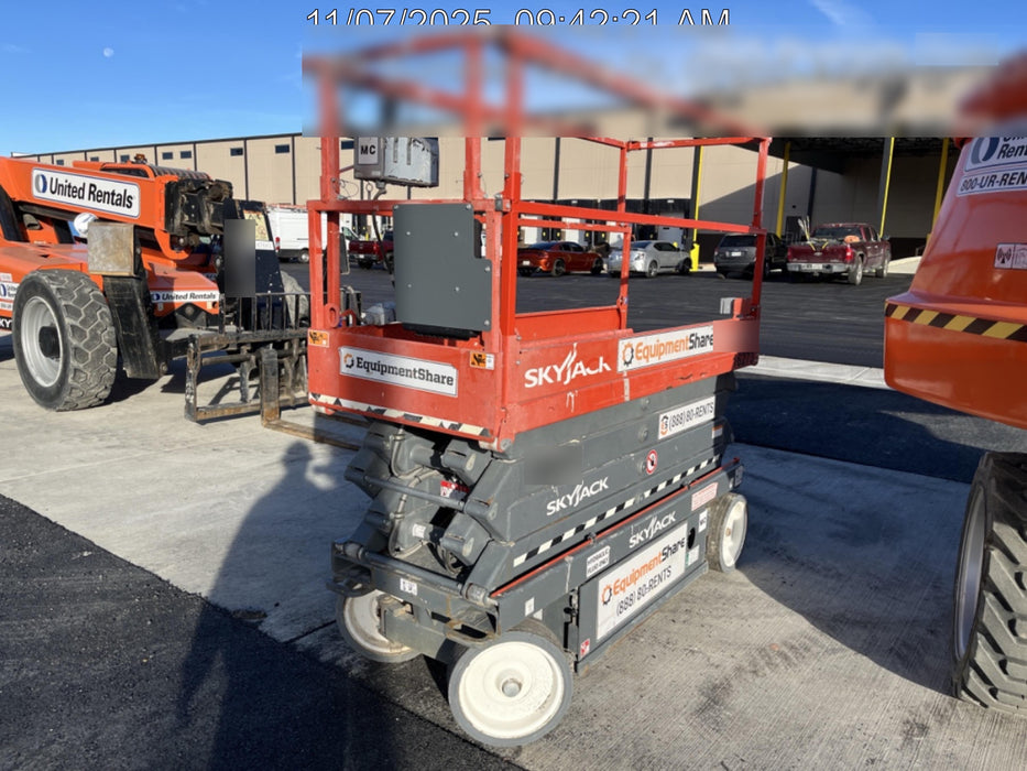 2018 SKYJACK SJIII-3226