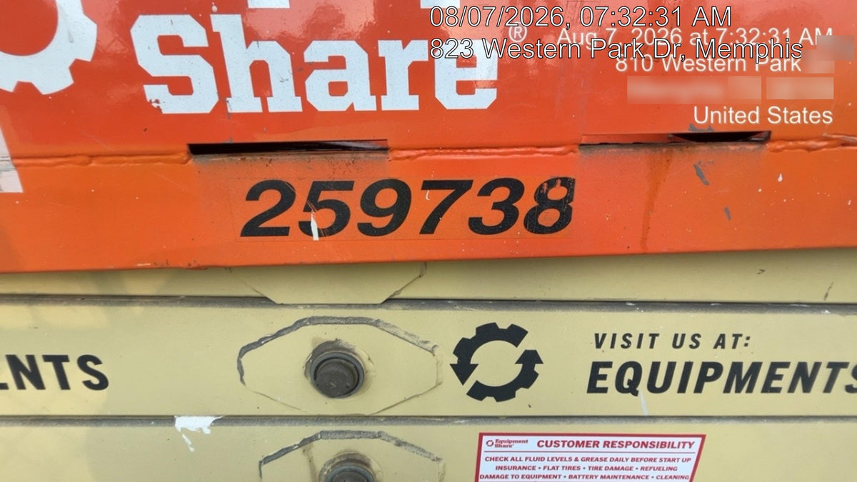 2022 JLG ES3246