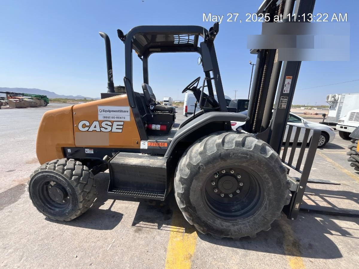 2023 CASE 588H