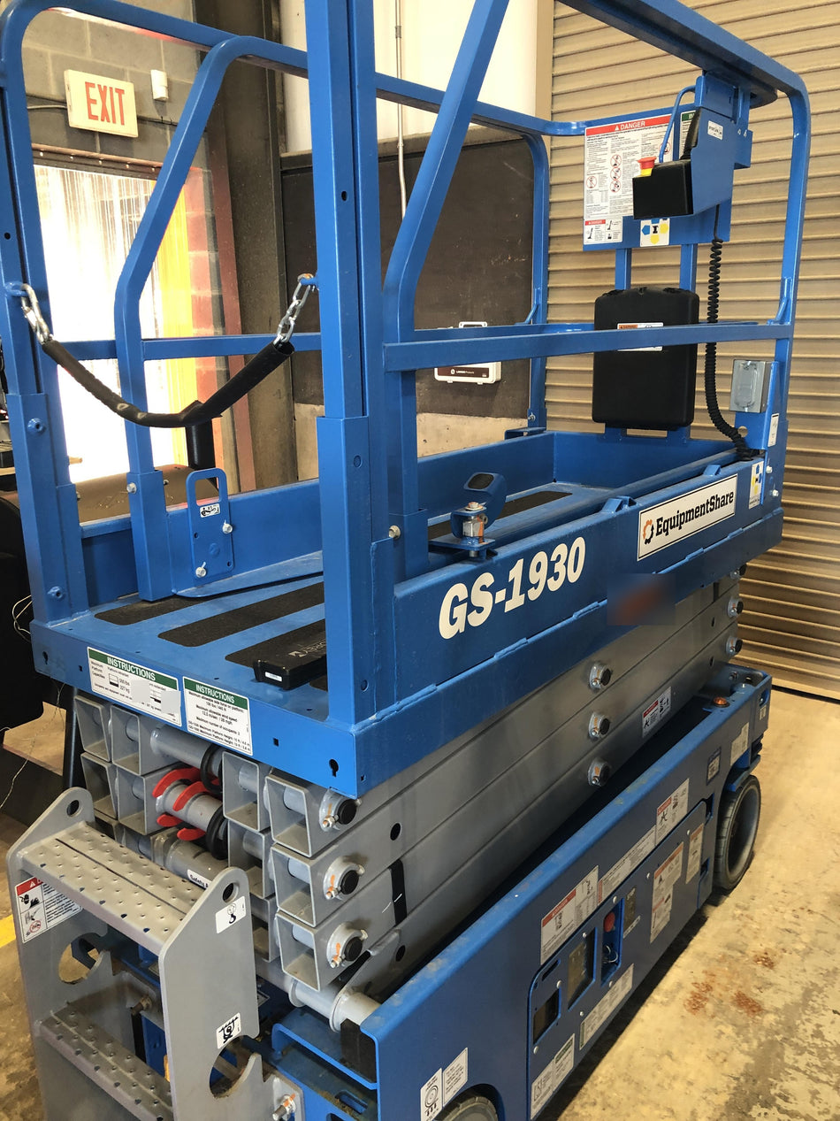 2020 Genie GS-1930 Fixed rails with chain entry gate - Pre A92.20