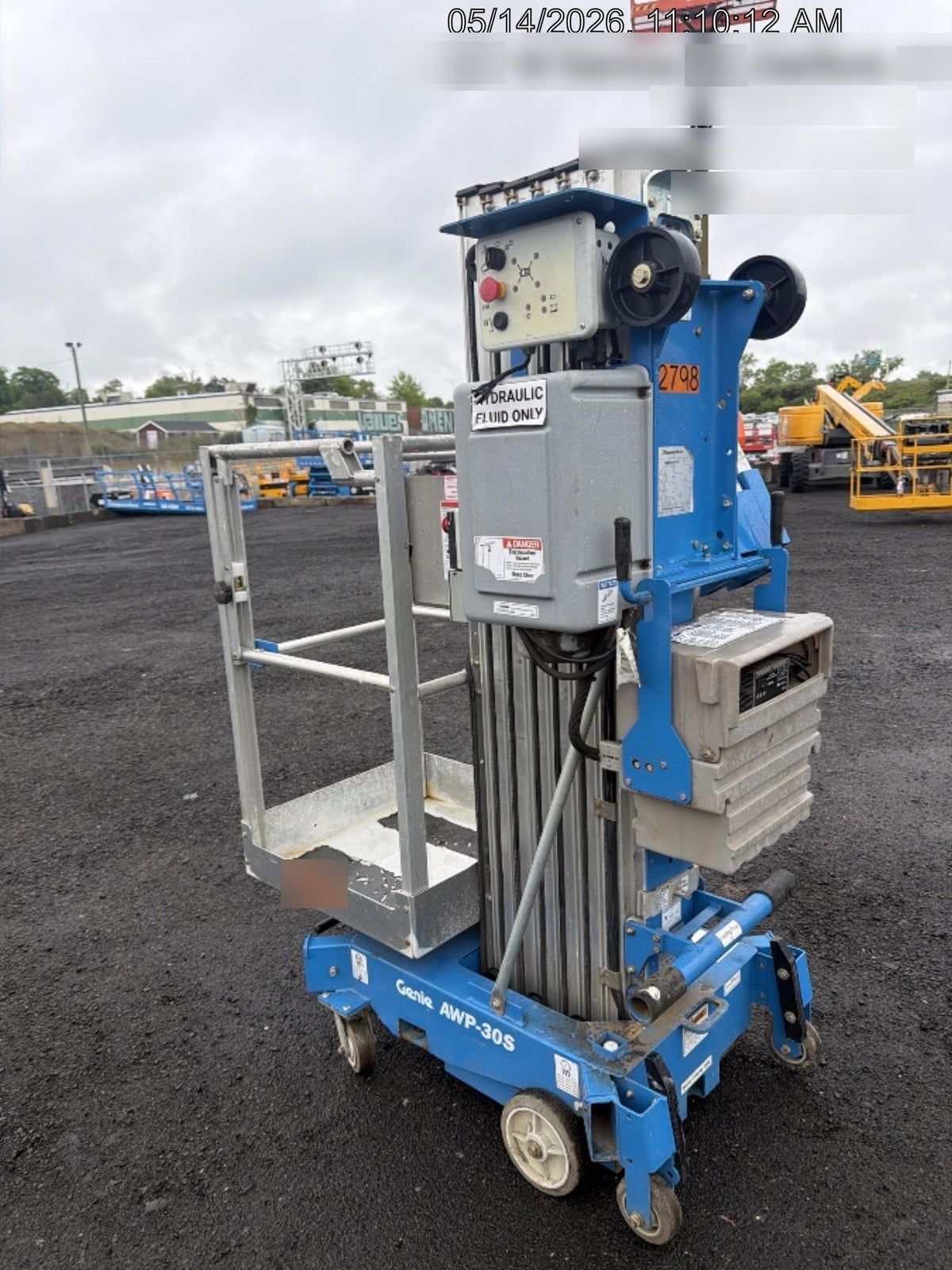 2019 GENIE AWP-30S