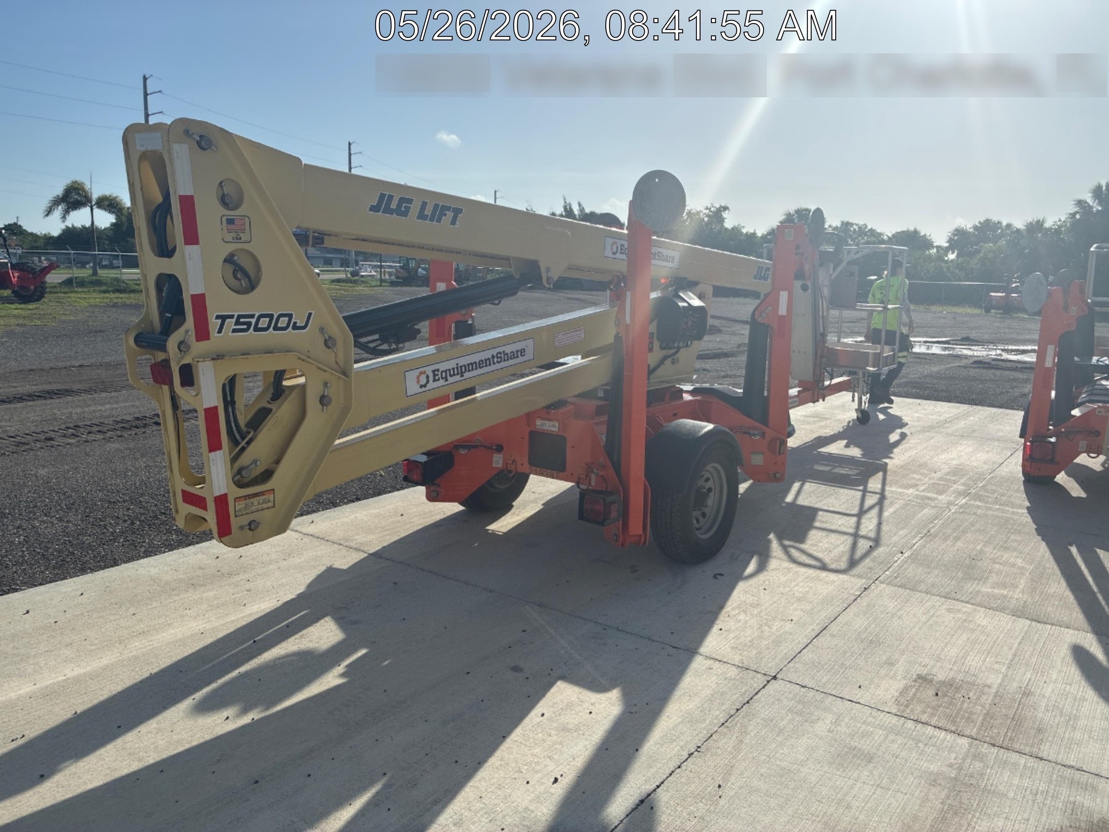 2022 JLG T500J