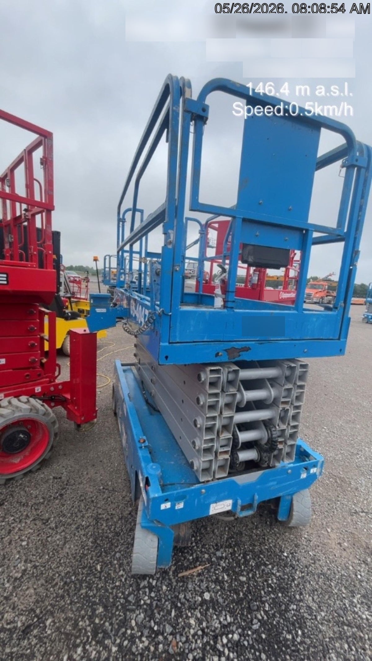 2019 Genie GS-4047 Folding rails with half height swing gate