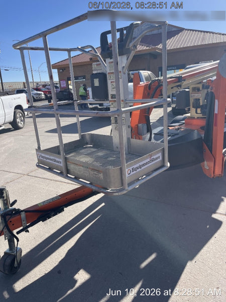 2022 JLG T350