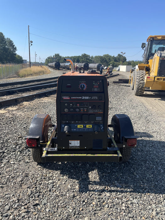 2021 Lincoln Electric Vantage 322 Vantage 322 Ready Pak 3 w/ Decals, ORANGE (includes trailer, cable rack, fender light kit) NO Telematics