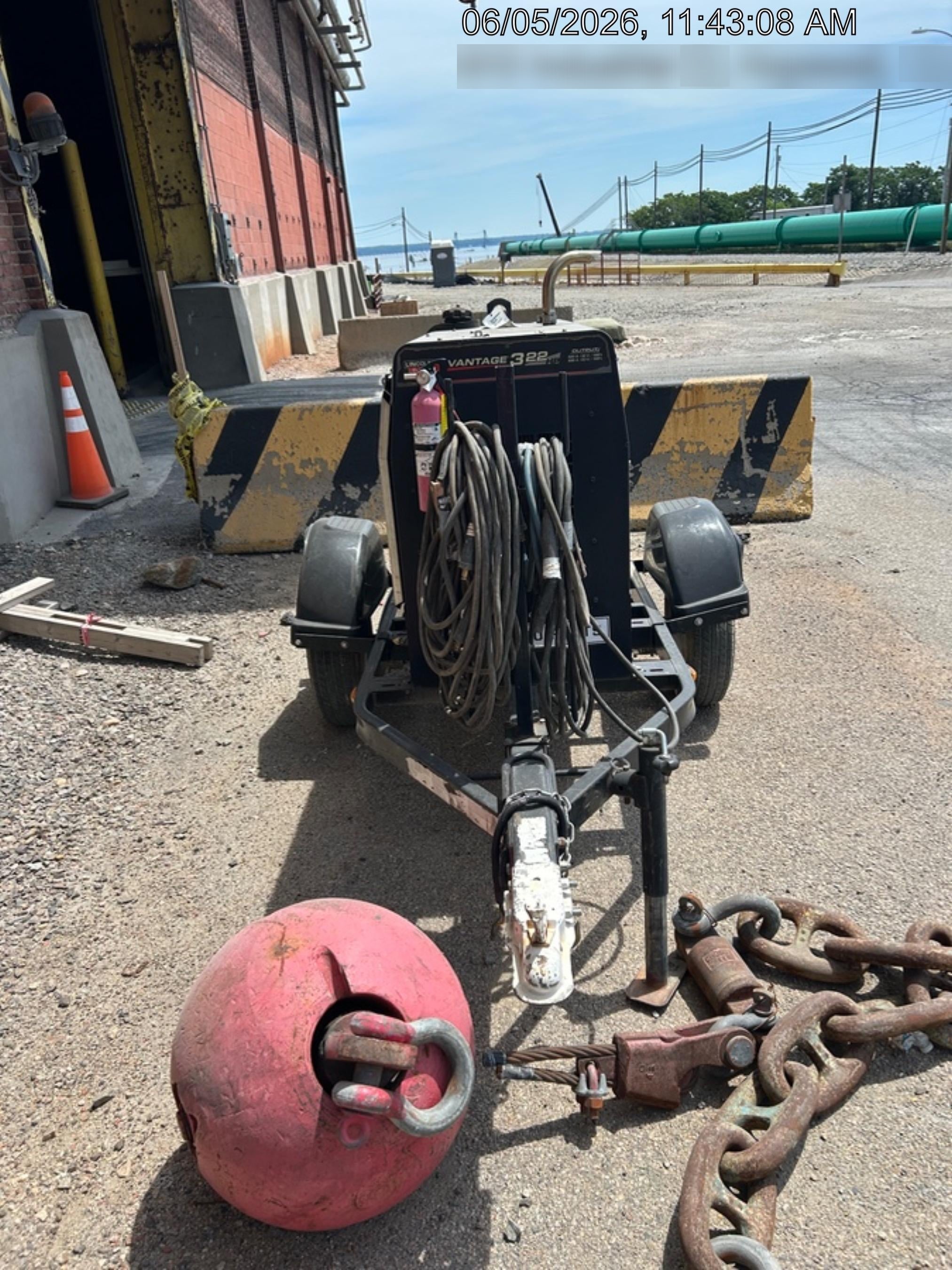 2019 Lincoln Electric Vantage 322 Ready-Pak 3, Two Wheel Trailer, Fender and Light Kit, Cable Rack