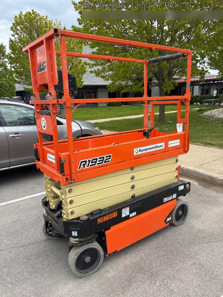 2022 JLG R1932