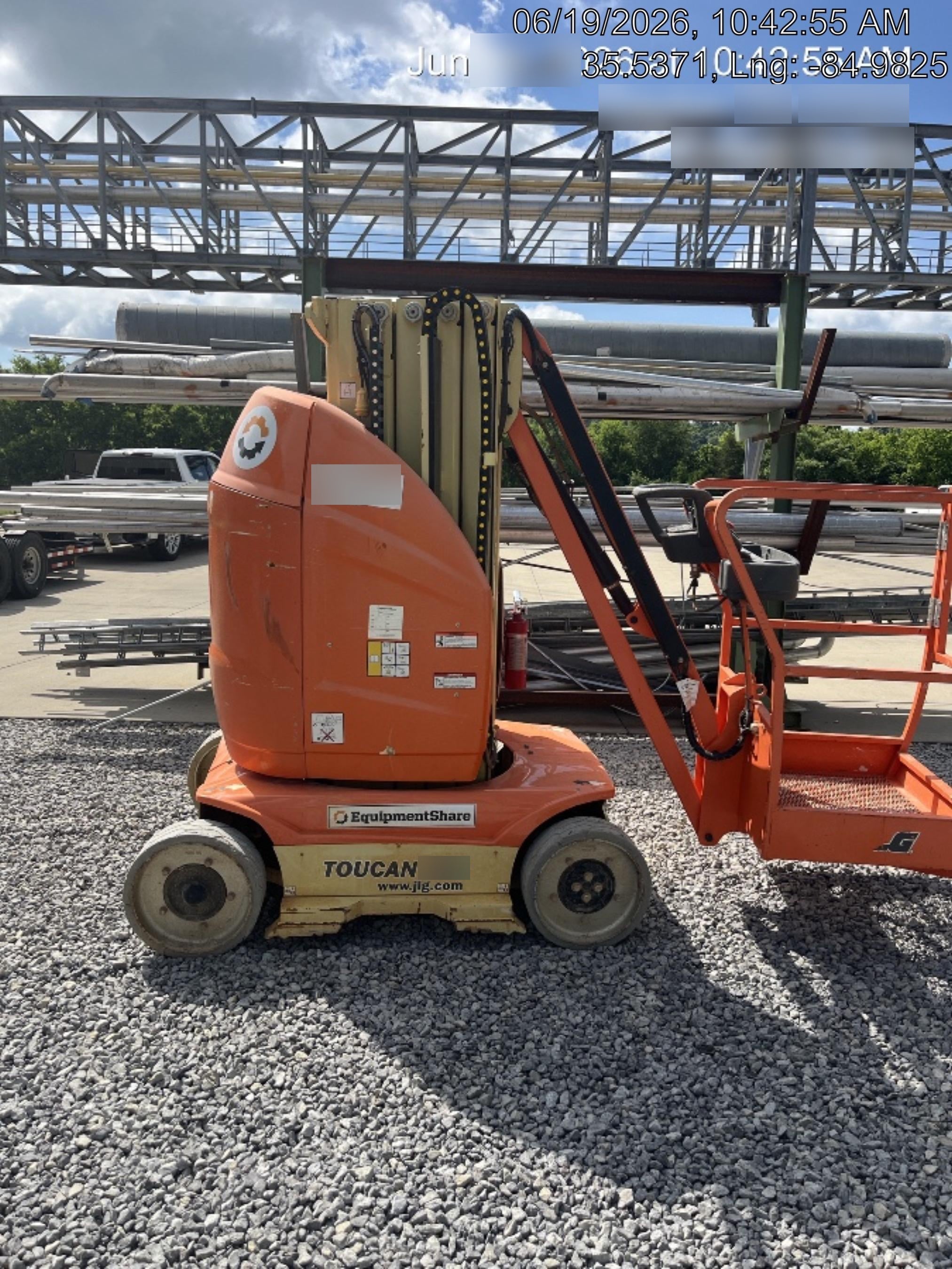 2020 JLG T26E