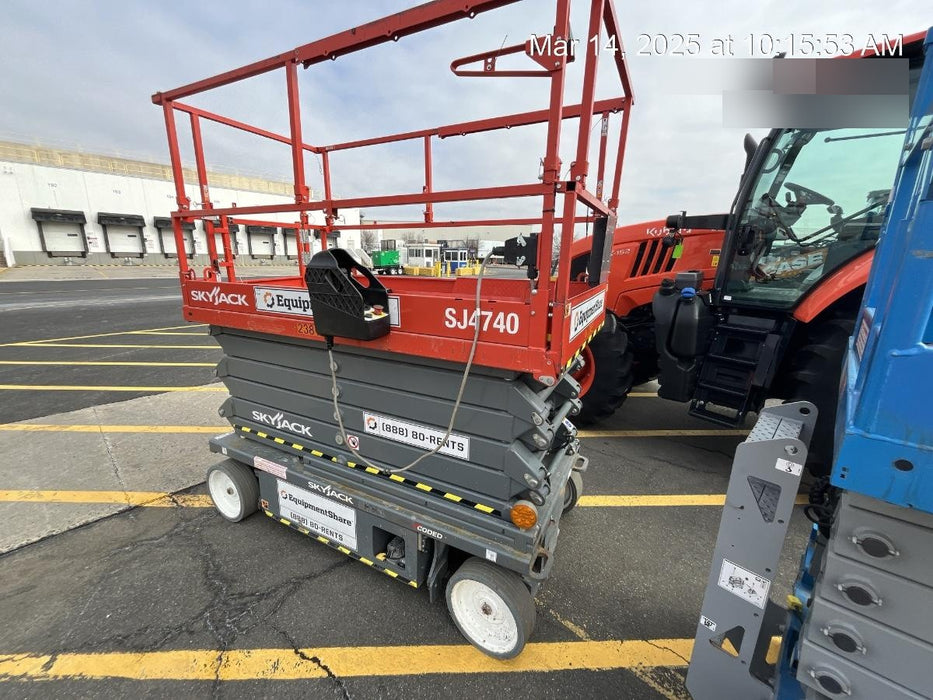 2022 SKYJACK SJ4740