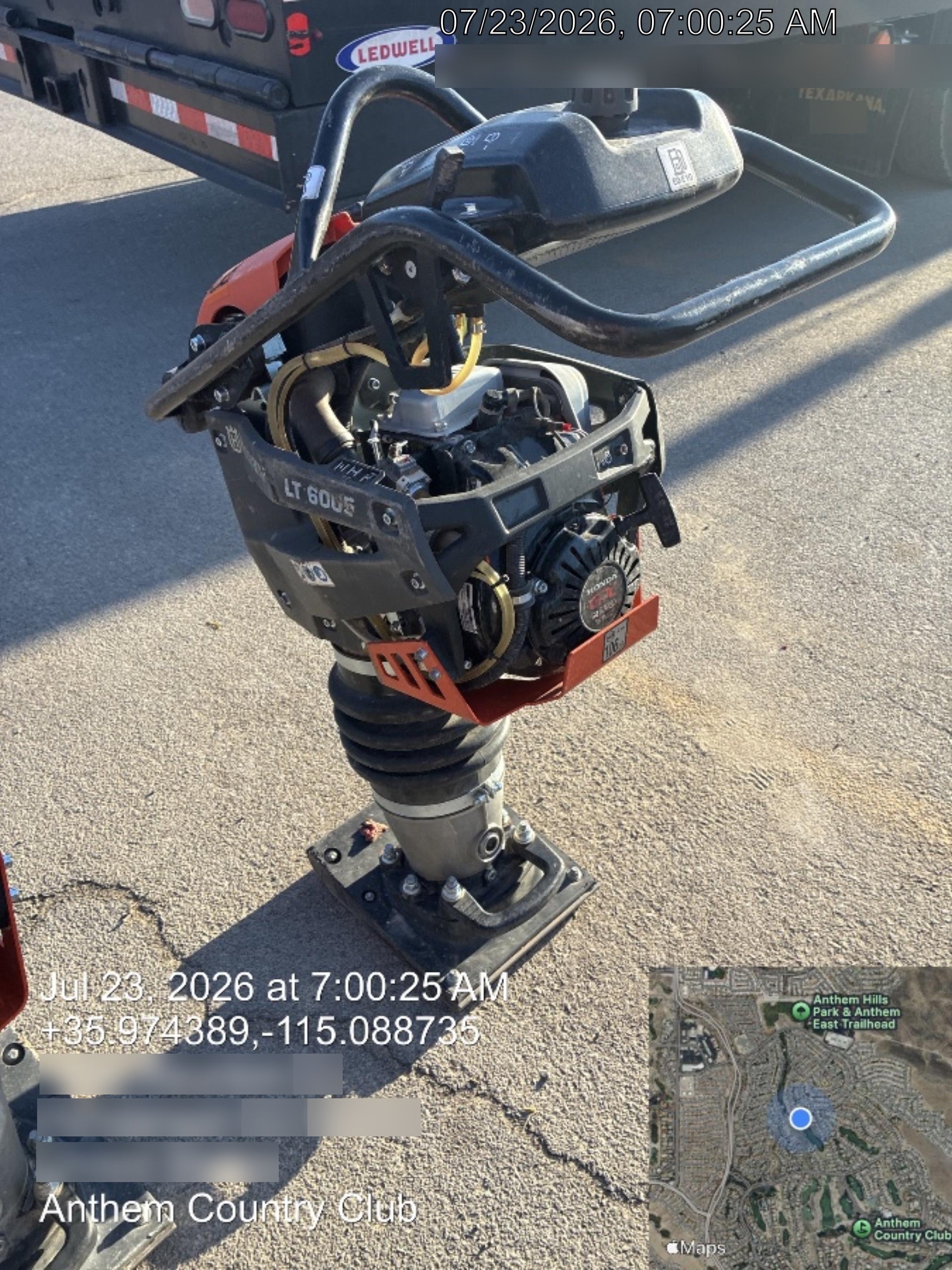 2025 HUSQVARNA LT6005