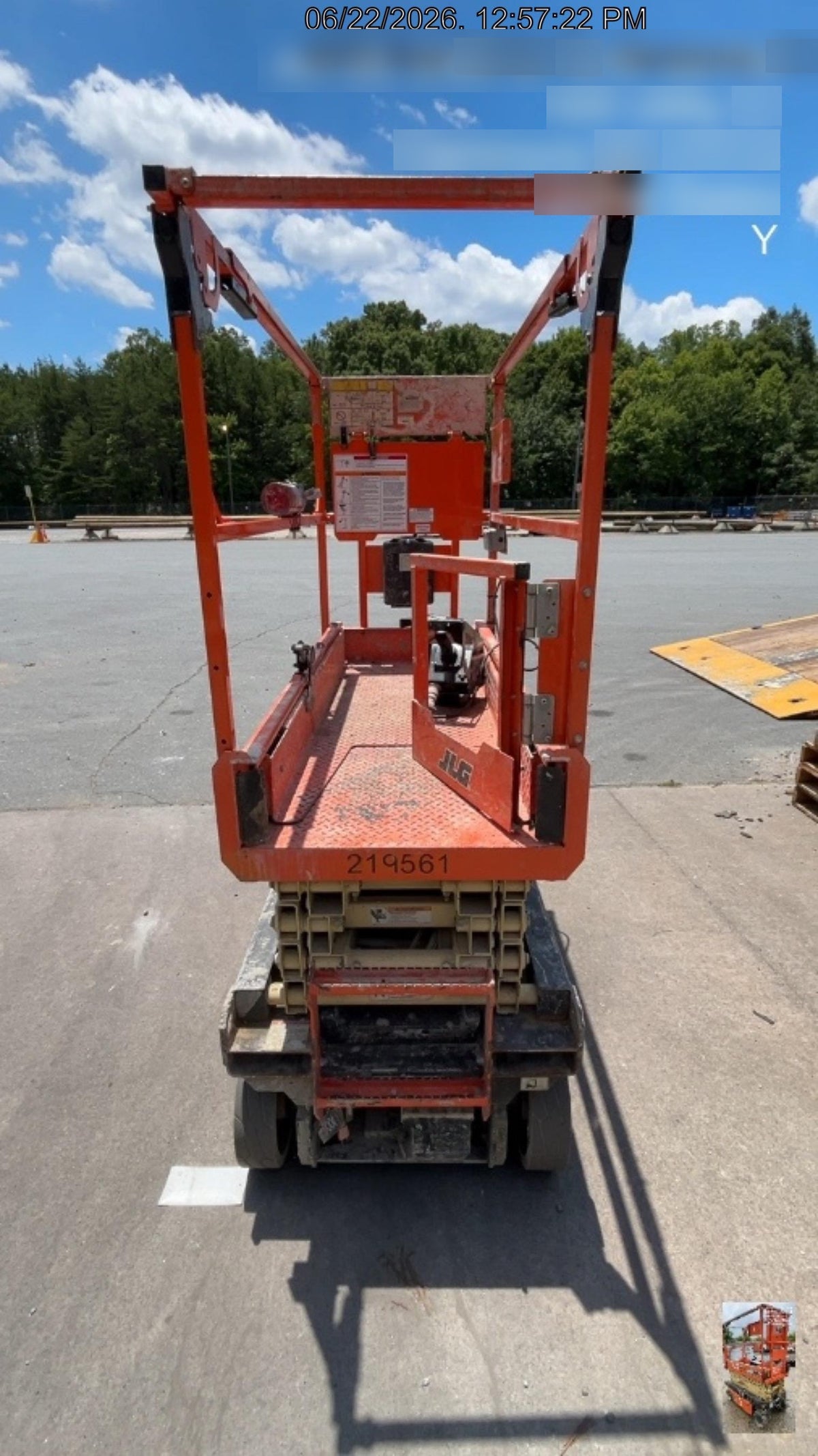 2022 JLG ES1932